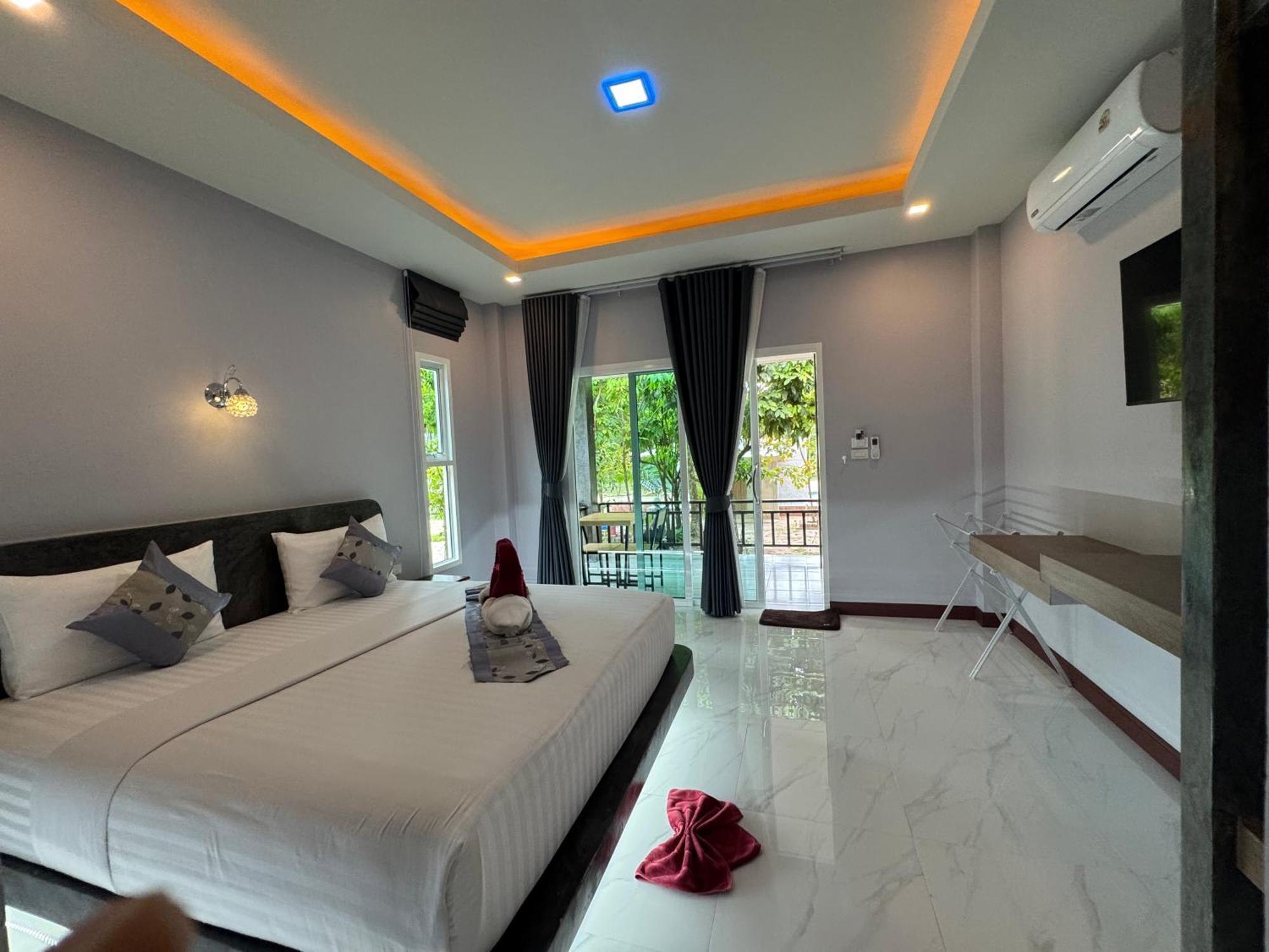 Pana Long Beach Resort - Sha Plus Koh Lanta Exterior photo